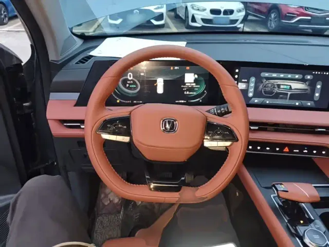 Changan Changan CS75 PLUS 2023 3rd Gen 1.5T Auto Premium — Фото автомобиля 10