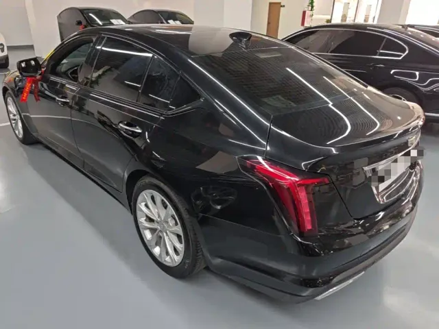 Cadillac CT5 — Фото автомобиля 4