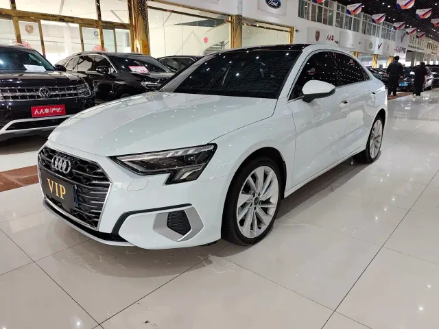 Фотография автомобиля — Audi A3