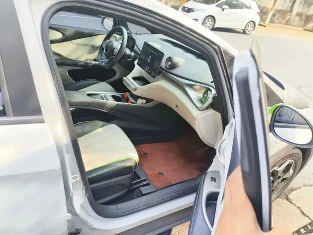 BYD Dolphin — Фото автомобиля 13