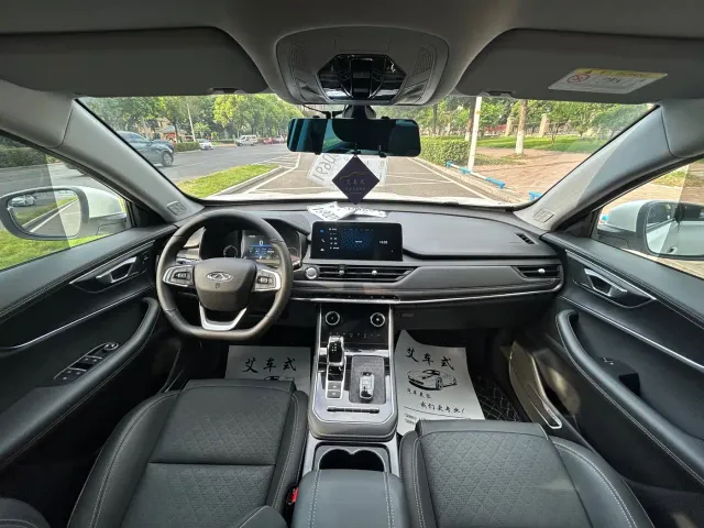 Chery Tiggo 8 — Фото автомобиля 15