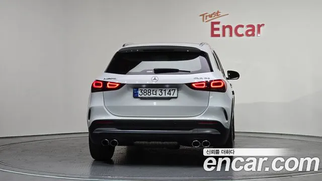 Mercedes-Benz GLA-Class — Фото автомобиля 4