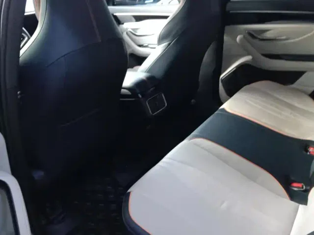 BYD Song PLUS — Фото автомобиля 11
