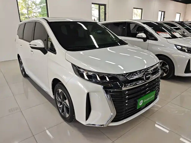 GAC Trumpchi M6 — Фото автомобиля 3