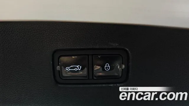 Genesis GV70 — Фото автомобиля 20