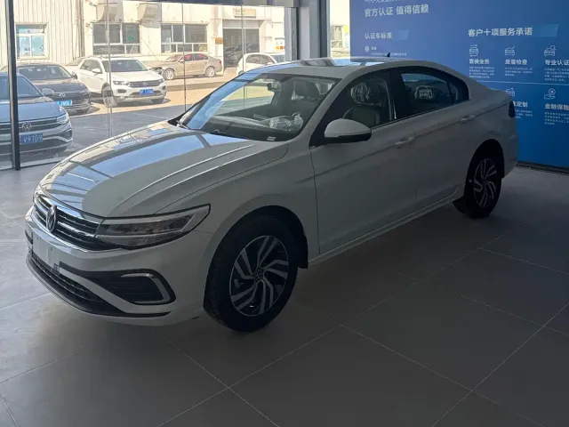 Фотография автомобиля — Volkswagen Bora