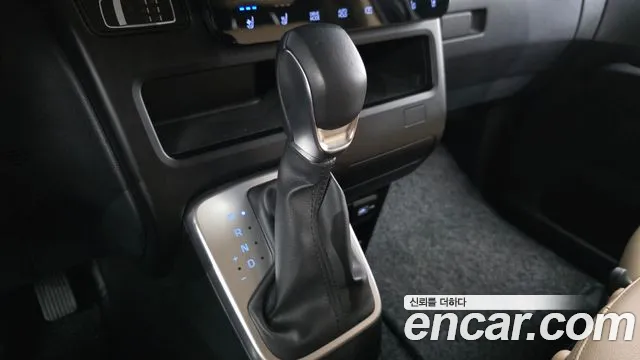 Hyundai Staria — Фото автомобиля 12
