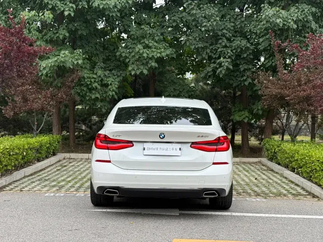 BMW 6 Series Gran Turismo — Фото автомобиля 3