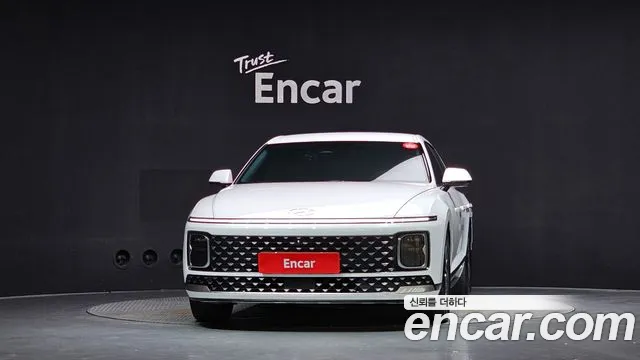 Hyundai Grandeur GN7 — Фото автомобиля 3