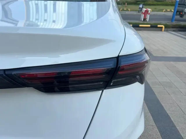 Geely Binrui — Фото автомобиля 15
