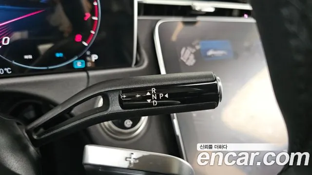 Mercedes-Benz E-Class — Фото автомобиля 2