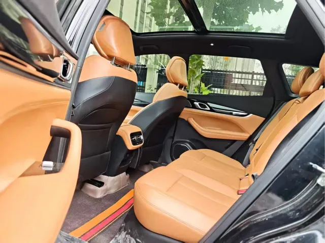 Geely Boyue L — Фото автомобиля 6