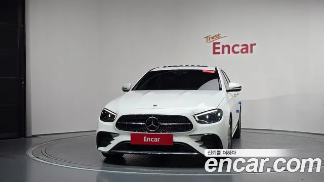 Mercedes-Benz E-Class W213 — Фото автомобиля 2