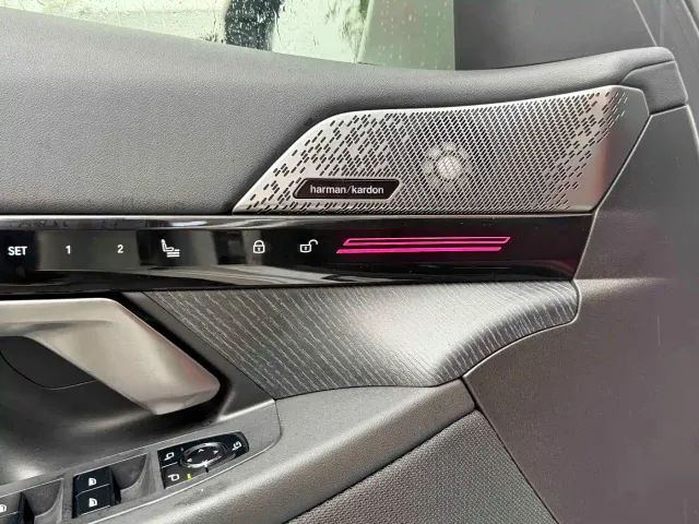 BMW 5 Series — Фото автомобиля 8