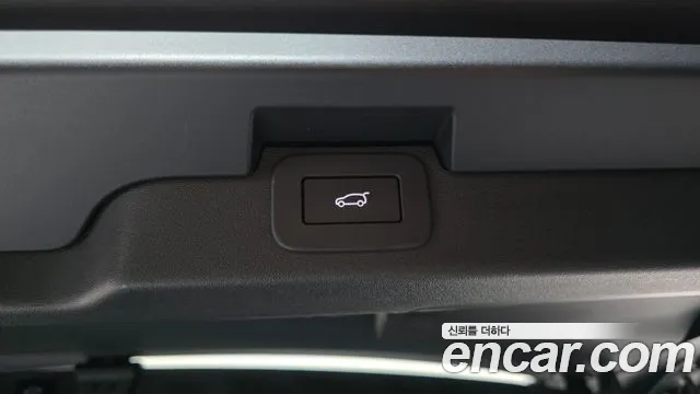 Land Rover Discovery — Фото автомобиля 8