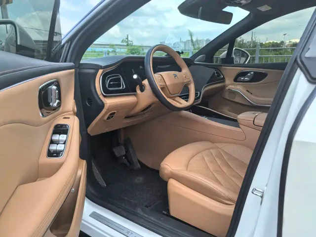 Roewe Feifan R7 — Фото автомобиля 6
