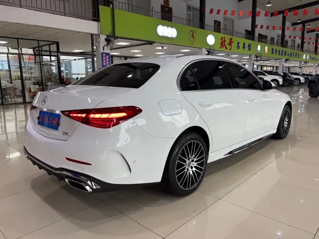Mercedes-Benz C-Class — Фото автомобиля 17