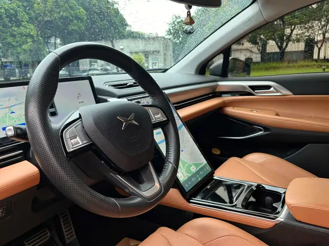 Xpeng P5 — Фото автомобиля 9