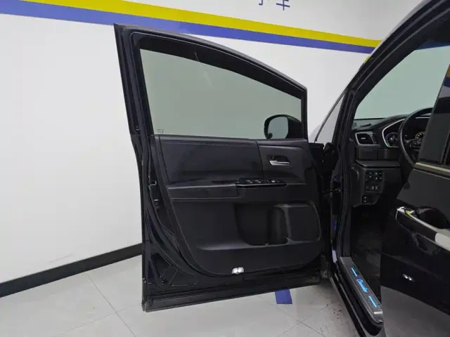 Honda Odyssey — Фото автомобиля 7