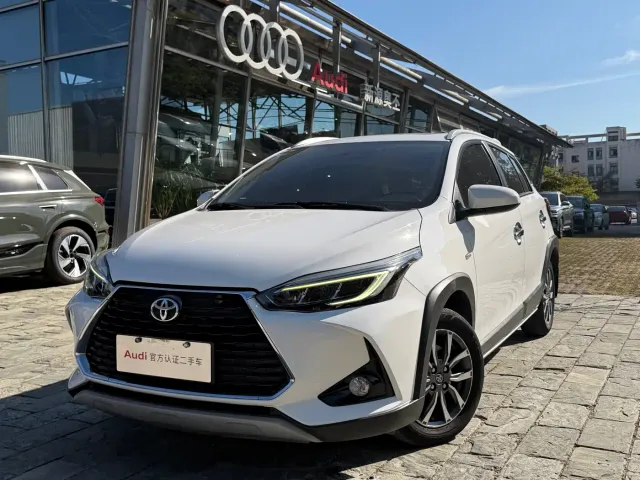 Фотография автомобиля — Toyota YARiS L Zhi Xuan
