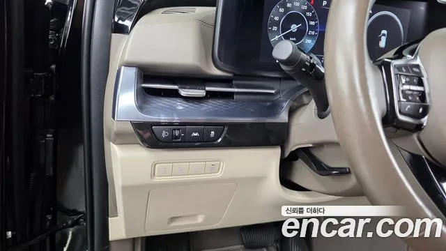 Kia Carnival Generation 4 — Фото автомобиля 22