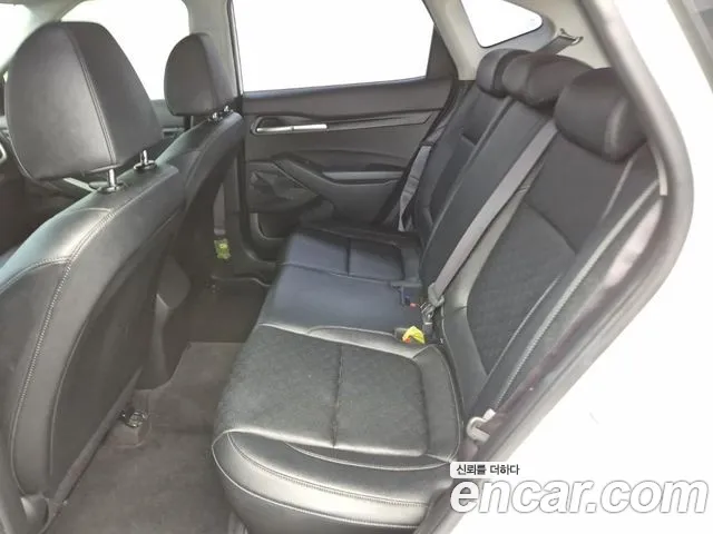 Kia Seltos — Фото автомобиля 10