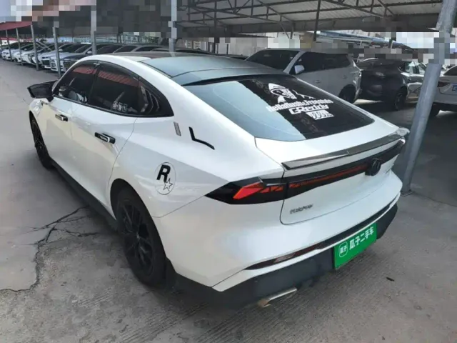 Changan UNI-V — Фото автомобиля 4