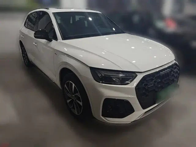 Audi Q5L — Фото автомобиля 5