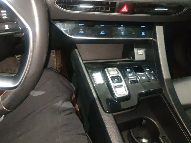 Hyundai Sonata — Фото автомобиля 13