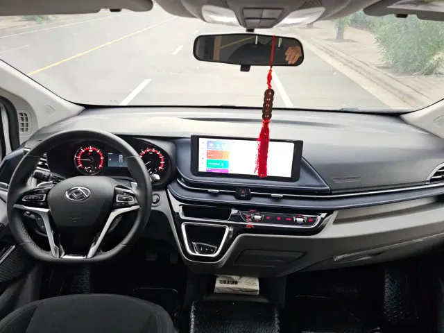 Maxus Xintu V70 — Фото автомобиля 14