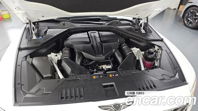 Genesis GV80 — Фото автомобиля 9