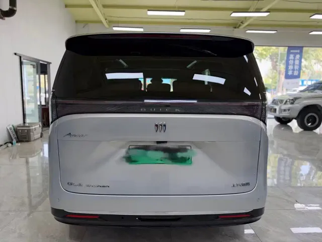 Buick Zhijing Shijia — Фото автомобиля 4