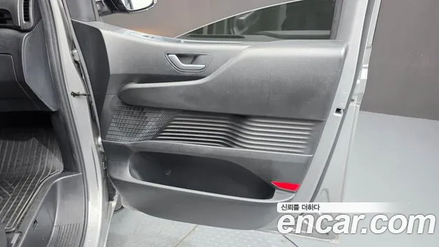 Hyundai Staria — Фото автомобиля 14
