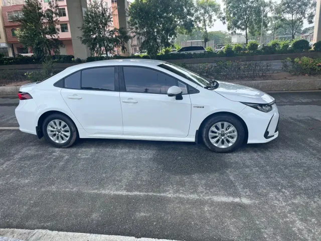Toyota Corolla — Фото автомобиля 4