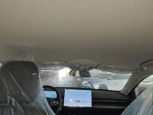 Wuling Starlight — Фото автомобиля 17