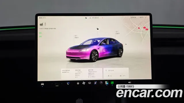 Tesla Model 3 — Фото автомобиля 10