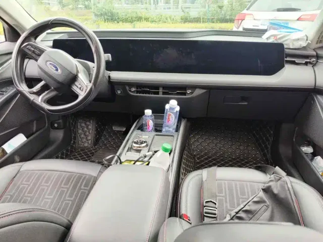 Ford Mondeo — Фото автомобиля 12