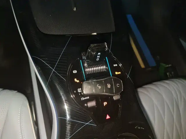 BYD Seal — Фото автомобиля 10