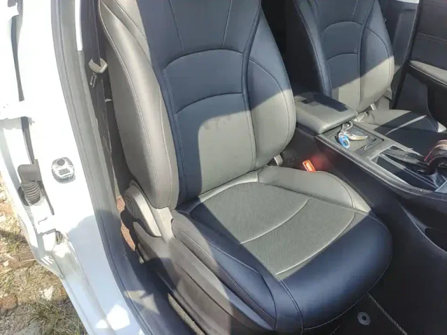 Roewe i5 — Фото автомобиля 24