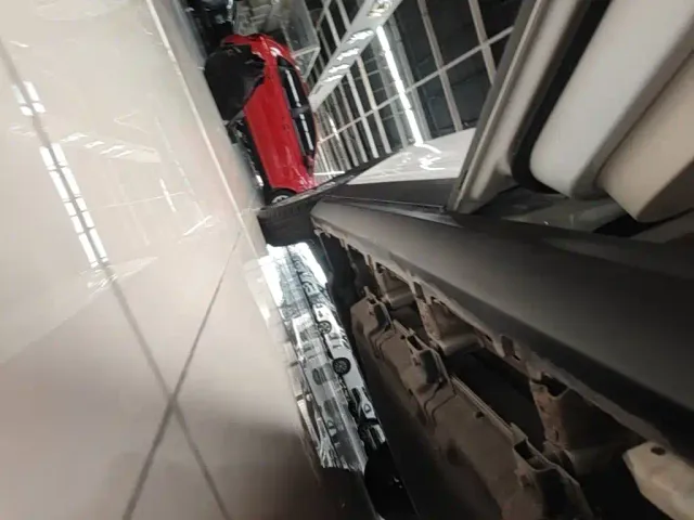 Leapmotor T03 — Фото автомобиля 21