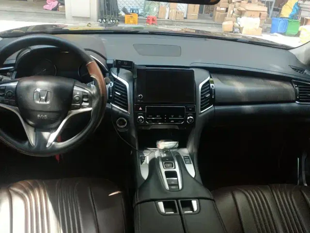 Honda Avancier — Фото автомобиля 12