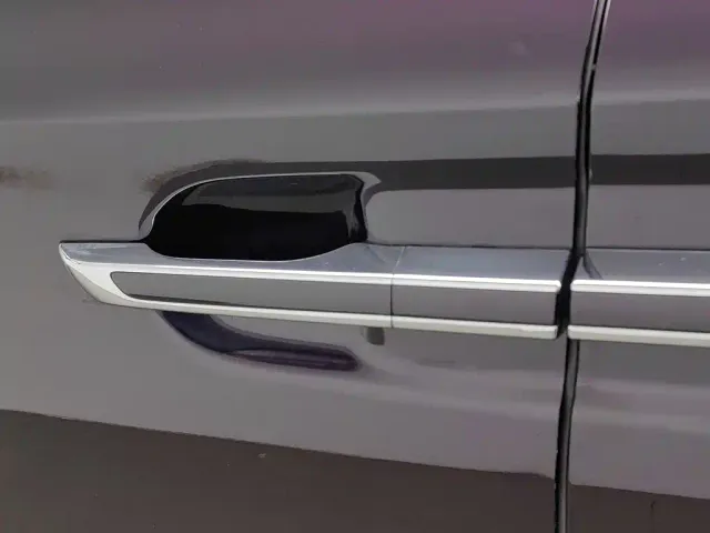 Bestune Besturn M9 — Фото автомобиля 18