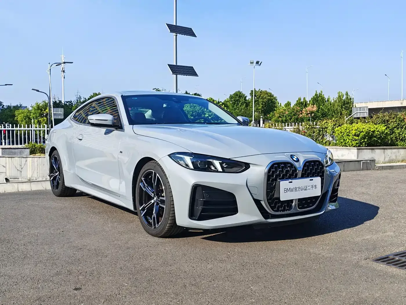 BMW BMW 4 Series 2024 425i M Sport Package — Фото автомобиля 3
