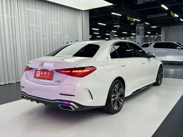 Mercedes-Benz C-Class — Фото автомобиля 10