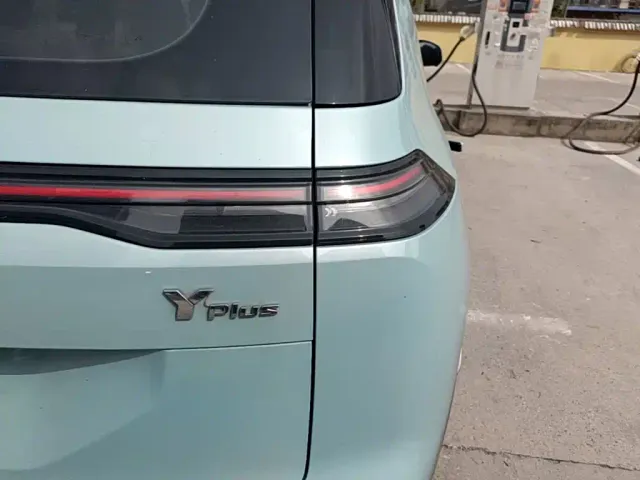 GAC Aion Y — Фото автомобиля 7