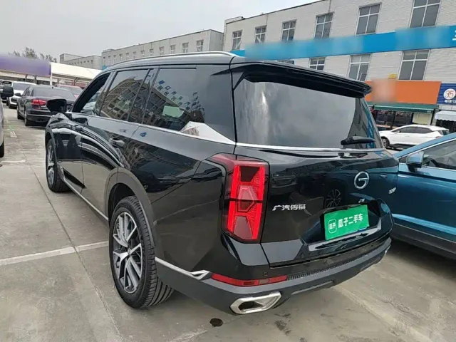 GAC Trumpchi GS8 — Фото автомобиля 4