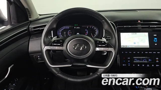 Hyundai Tucson Tucson (NX4) Бензин 1.6 турбо 2WD — Фото автомобиля 12
