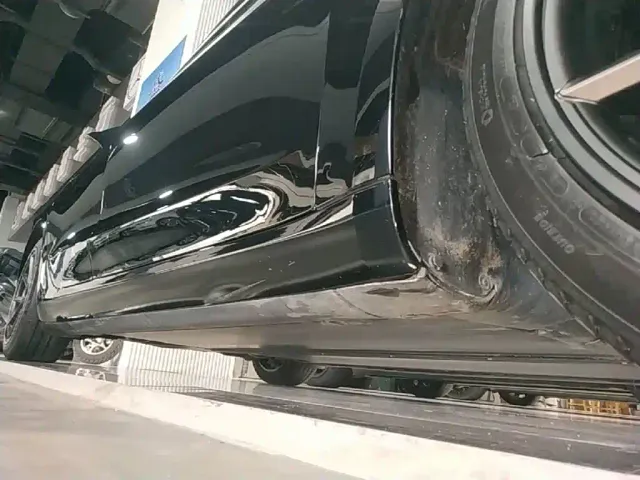 Tesla Model 3 — Фото автомобиля 20