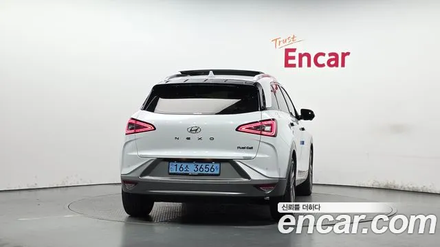 Hyundai Nexo — Фото автомобиля 3