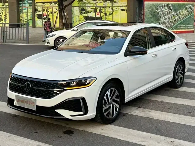 Фотография автомобиля — Volkswagen Lavida